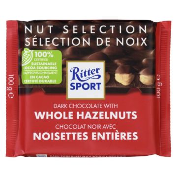 Chocolat noir avec noisettes entières