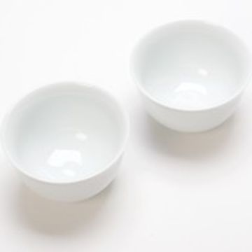 Tea cups - Pure white