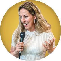Professional Isabelle Paquette
