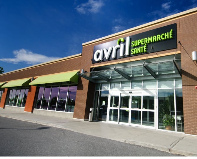 Magasin Avril Longueuil façade extérieure